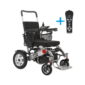 BC-EA8000F IMGL3368_900x900_pix z pilotem_900x900_pix